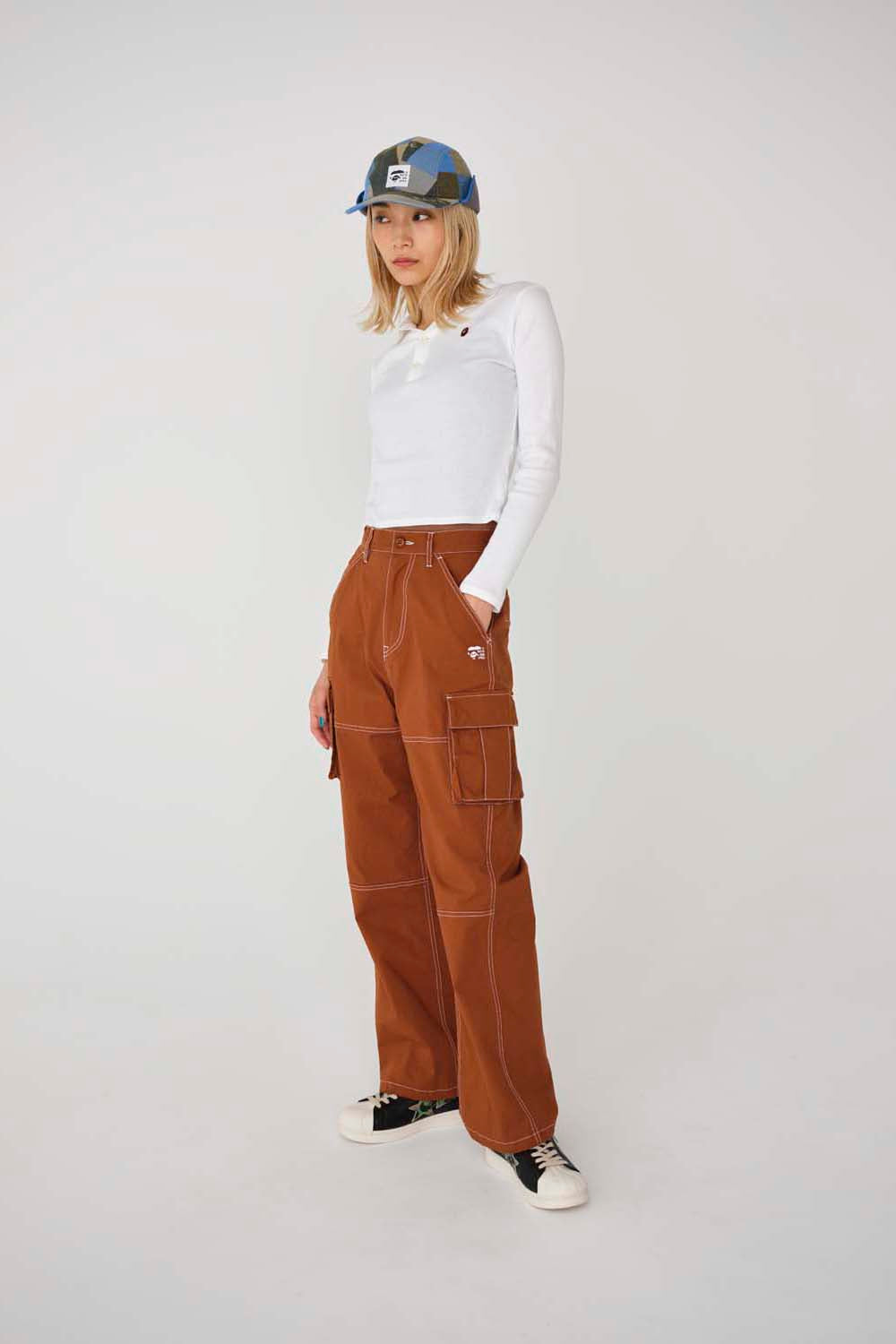 2022 AW LADIES' LOOKBOOK 16