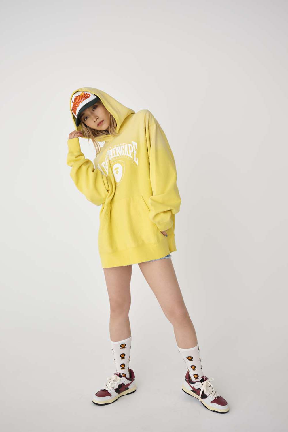 2022 AW LADIES' LOOKBOOK 17