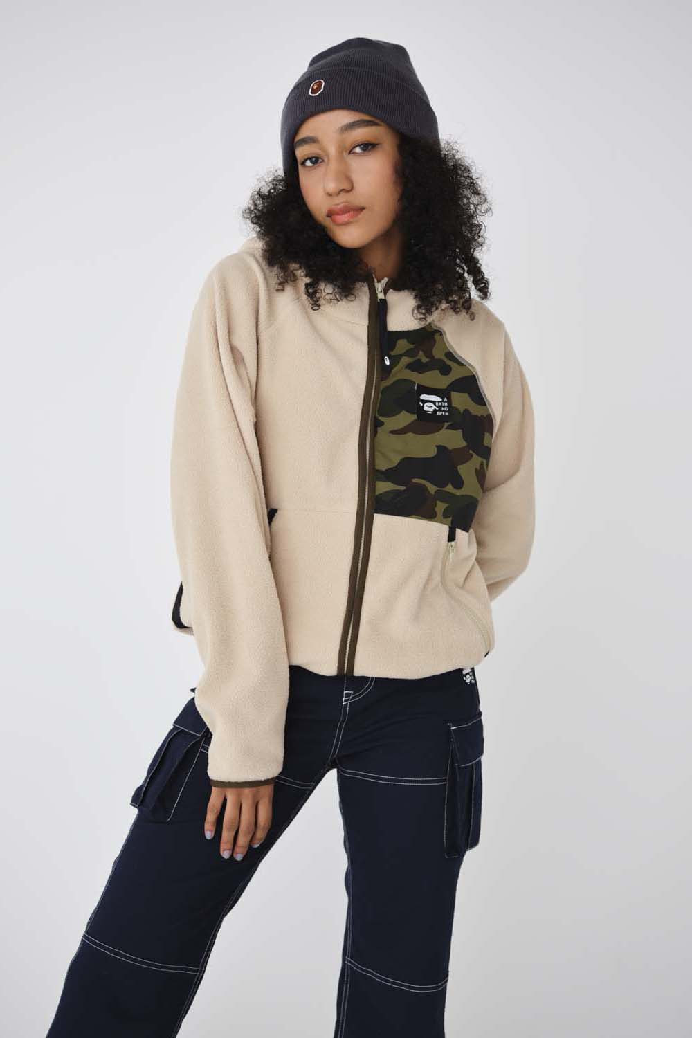 2022 AW LADIES' LOOKBOOK 23